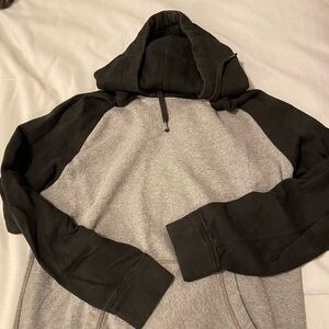 American Eagle Hooded Sweatshirt